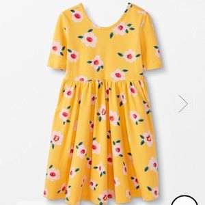 Soft skater dress sz 100 / 4